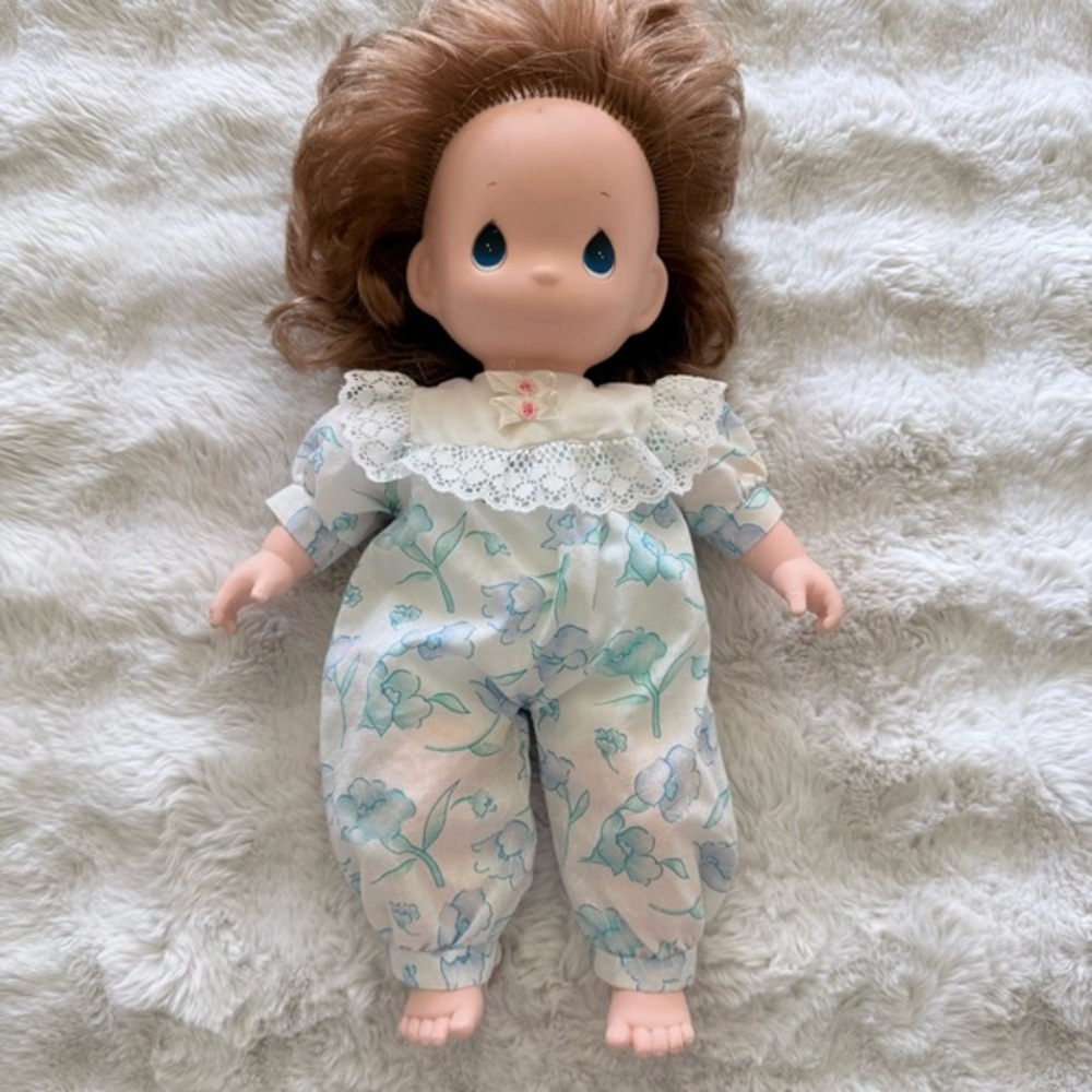 Vintage 1992 Precious Moments soft body vinyl doll